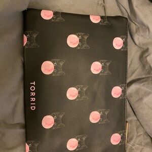 Torrid Black pouch  with Pink Bubblegum Cat Design